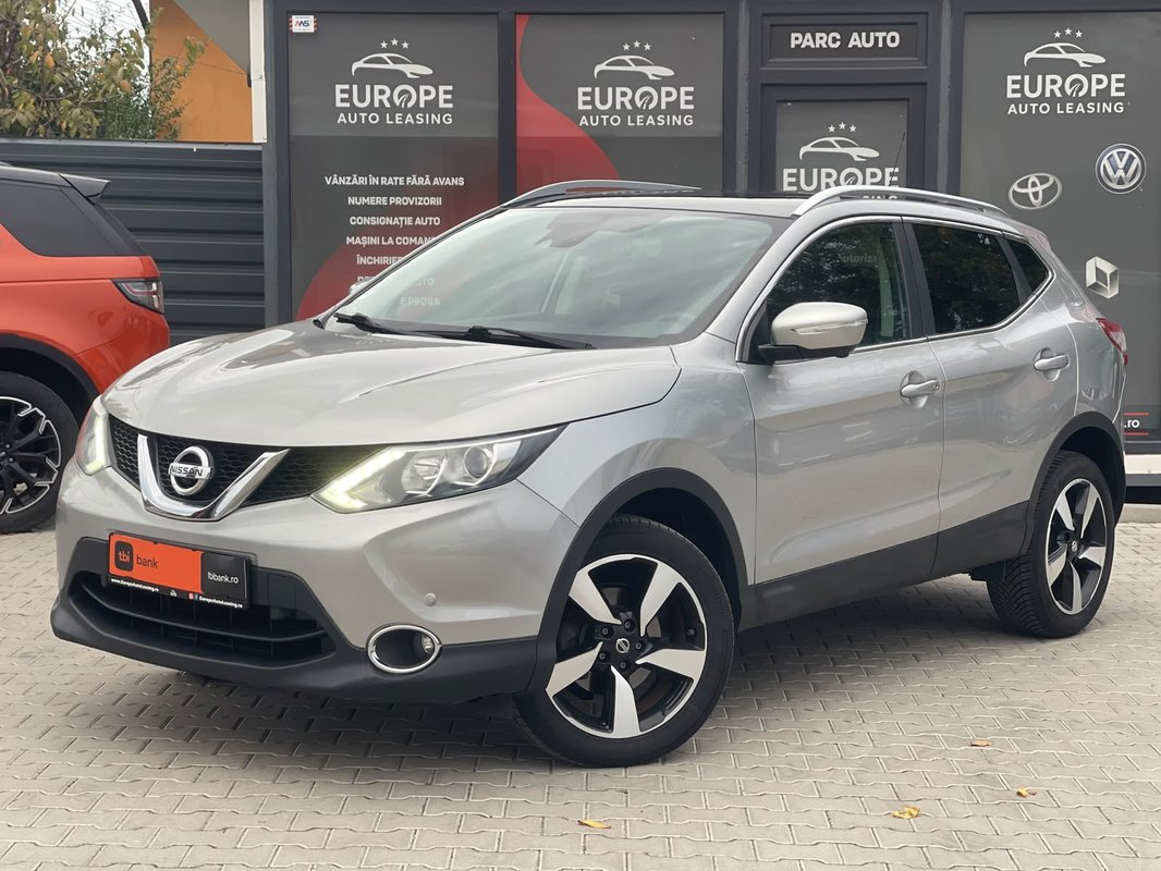 NISSAN Qashqai TEKNA